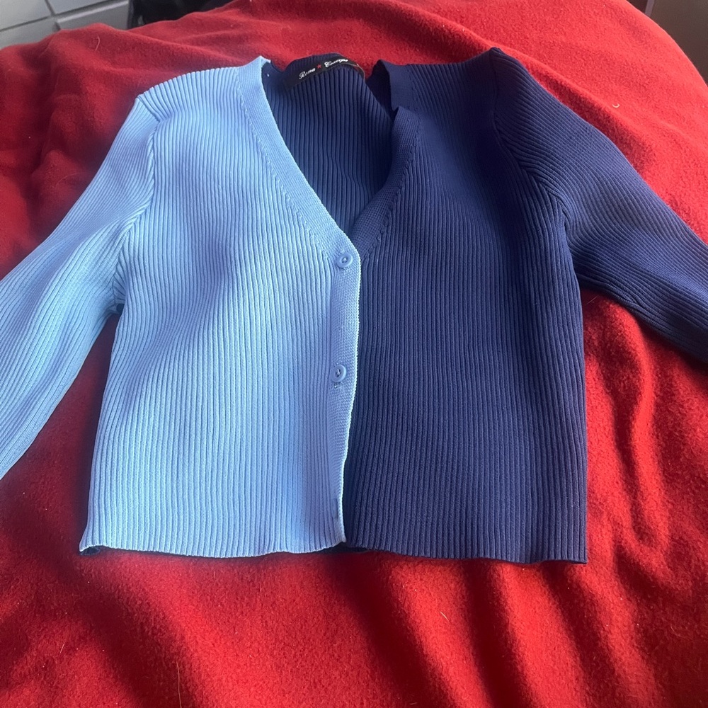 MANDEES ribbed light blue & navy blue long sleeve button up cardigan size medium